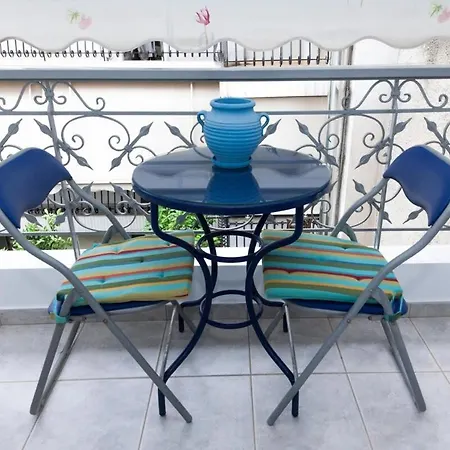 Chrisoupoli Cheerful 2 Bd With Balcony Apartment *