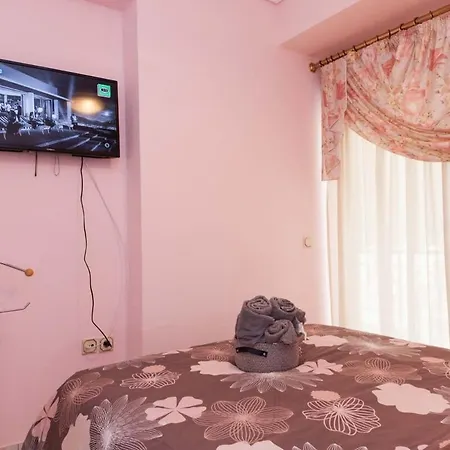 Chrisoupoli Cheerful 2 Bd With Balcony *