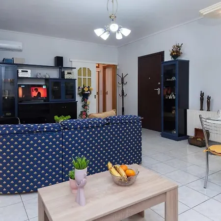 Chrisoupoli Cheerful 2 Bd With Balcony Apartment Athens