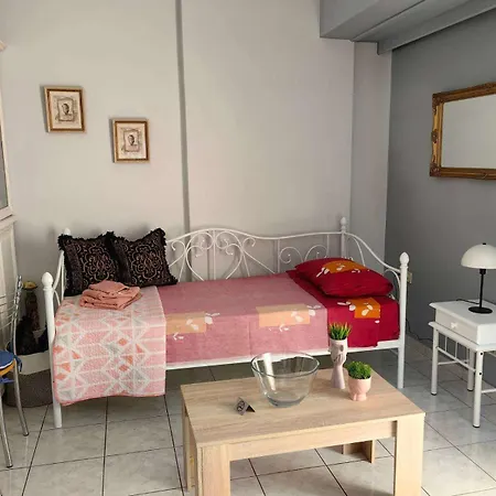 Chrisoupoli Cheerful 2 Bd With Balcony Apartment Athens