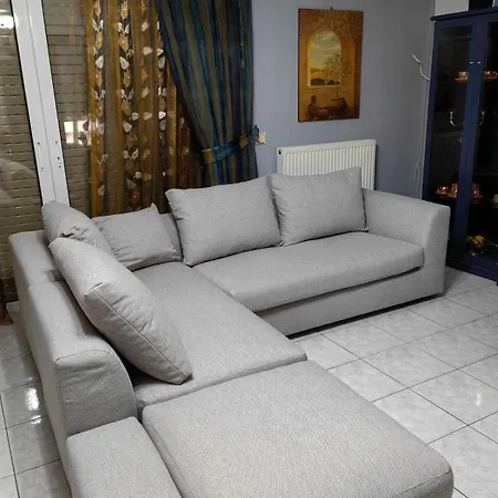 Chrisoupoli Cheerful 2 Bd With Balcony *